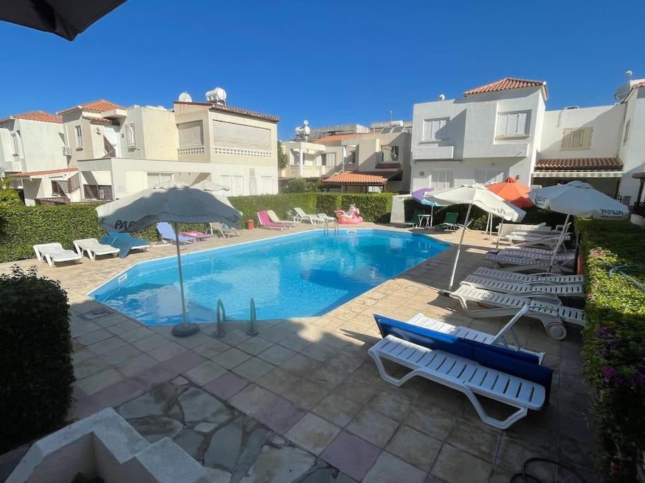 Nerina Apartment Paphos ภายนอก รูปภาพ