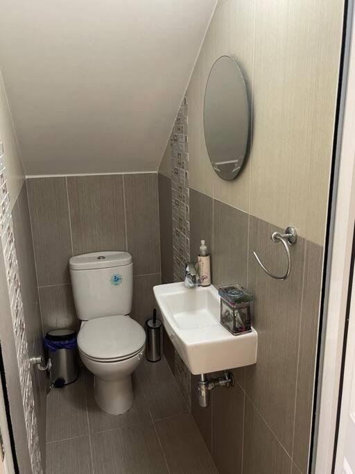 Nerina Apartment Paphos ภายนอก รูปภาพ